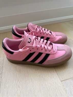 Messi Adidas Samba Pink